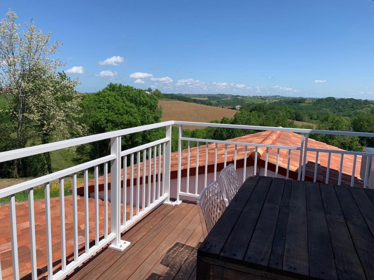 Bed & Breakfast Perbos 1556 La Bastide-Clairence Exterior photo